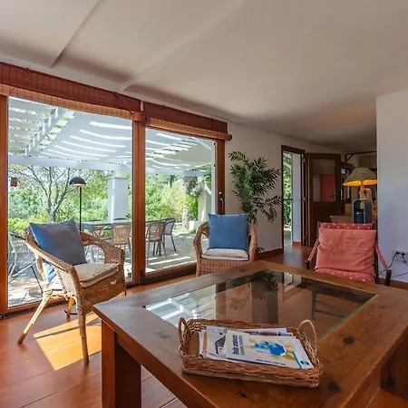 Villa Pájaro Soleada Bolonia Retreat, Sea Views&pool *