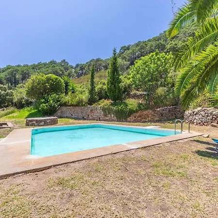 Pájaro Soleada Bolonia Retreat, Sea Views&pool Villa