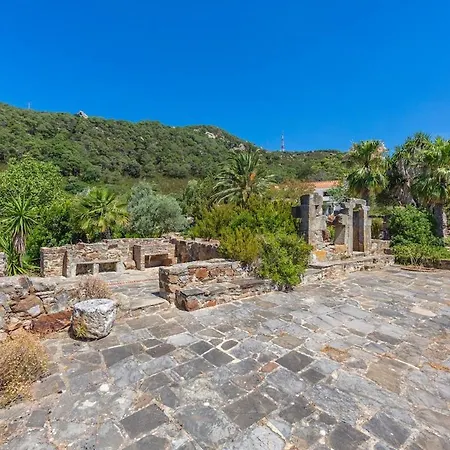 Villa Pájaro Soleada Bolonia Retreat, Sea Views&pool