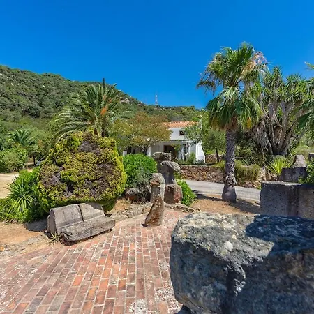 Villa Pájaro Soleada Bolonia Retreat, Sea Views&pool