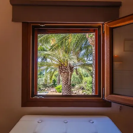 Pájaro Soleada Bolonia Retreat, Sea Views&pool Villa *